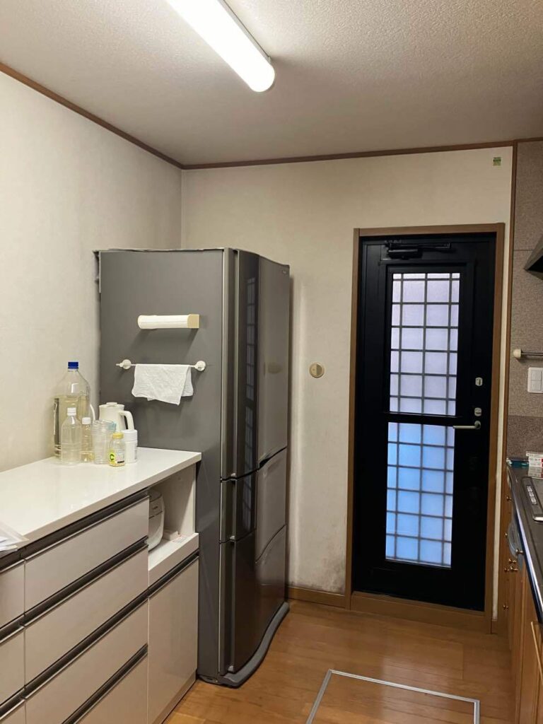 射水市｜掃除がラクなシステムキッチン「ラクエラ」で快適リフォーム