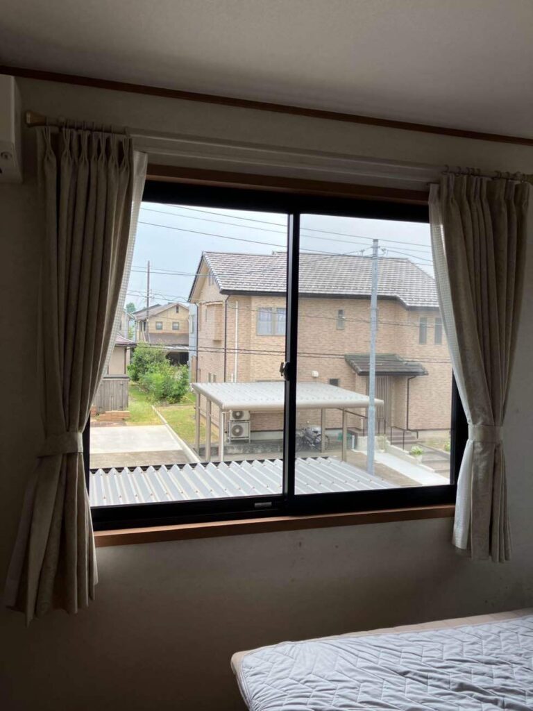 射水市｜内窓設置で断熱・防音性アップ！快適な住まいにリフォーム