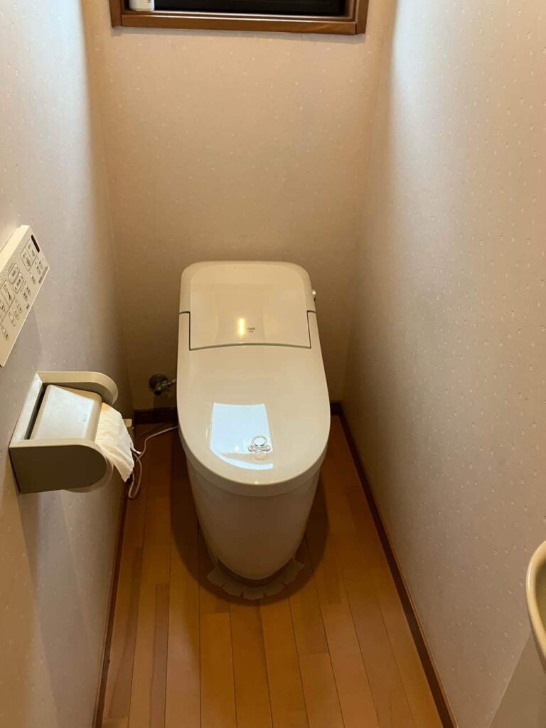 【富山市｜トイレリフォーム】掃除しやすく快適に！LIXILプレアスLSで機能性アップ